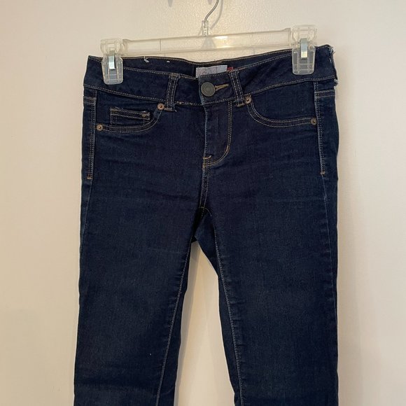 So Juniors Jegging with Frayed Ankle Hem - Picture 4 of 5